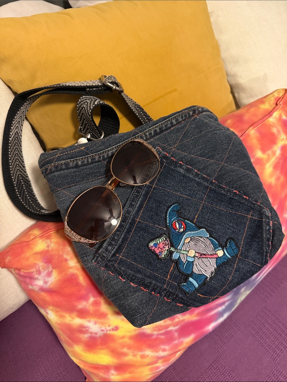 Grateful Dead! Handmade OOAK Denim embroidered GNOME MushroomCrossbody Bag - Picture 14 of 14